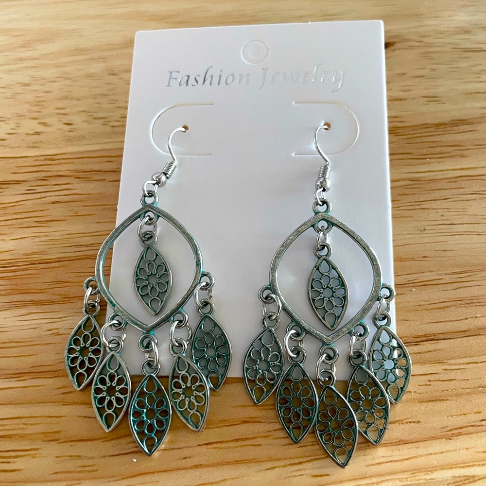 Dream catcher dangle earrings